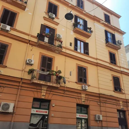 Διαμέρισμα Ampio In Centro Νάπολη