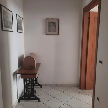 Ampio In Centro Διαμέρισμα Νάπολη